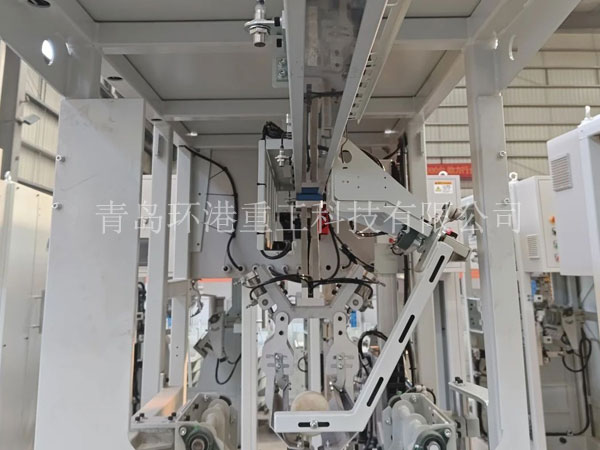 全自動(dòng)套袋機